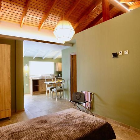 Gk Mediterranean Village - Airport Free Shuttle By Gk Properties Markópoulon Exterior foto